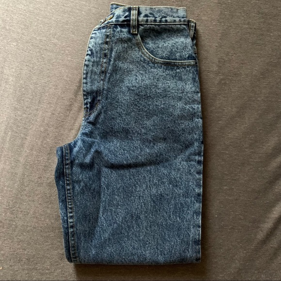 Fake Levi’s - Picture 3 of 4